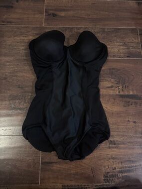 Spanx Boostie-Yay Slimming Bodysuit Large